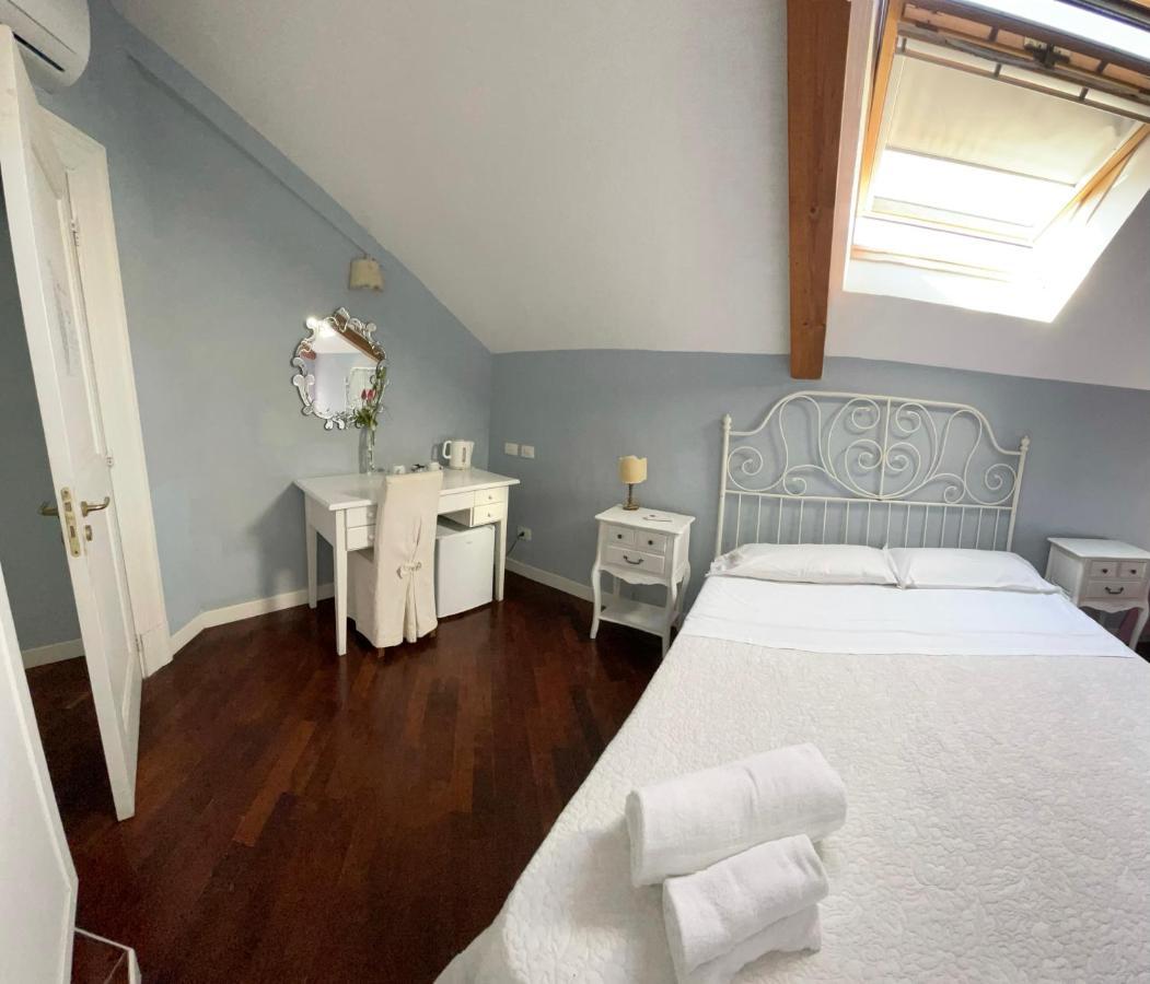 Отель The Secret Garden Relais Пьяно-ди-Сорренто Экстерьер фото